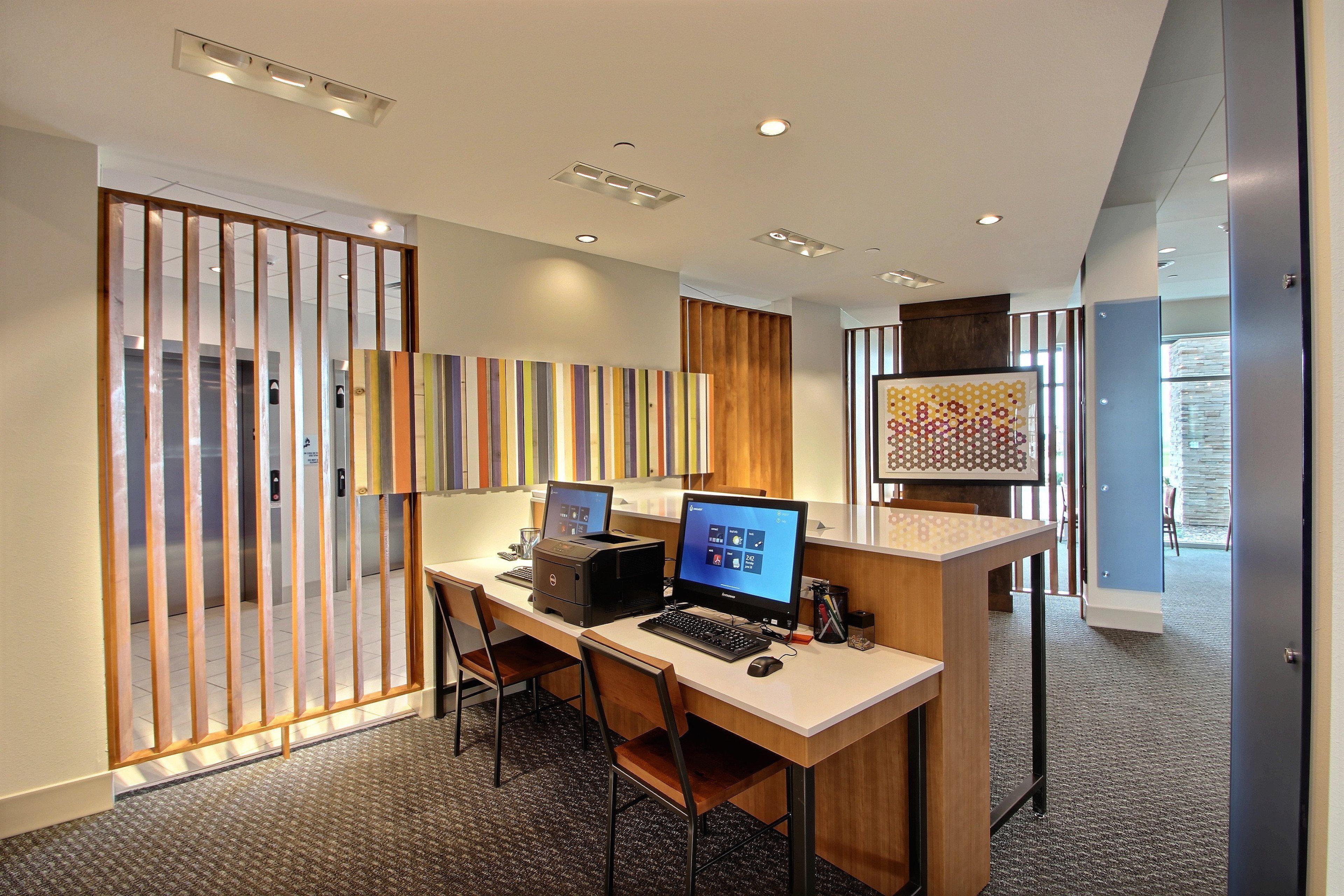 Holiday Inn Express & Suites Fond Du Lac By Ihg Exterior foto